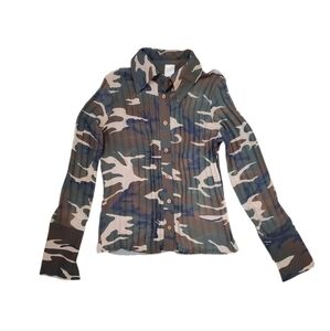 Bebe Women's Green Army Camo Sheer Pleated Button Front Blouse‎ Small